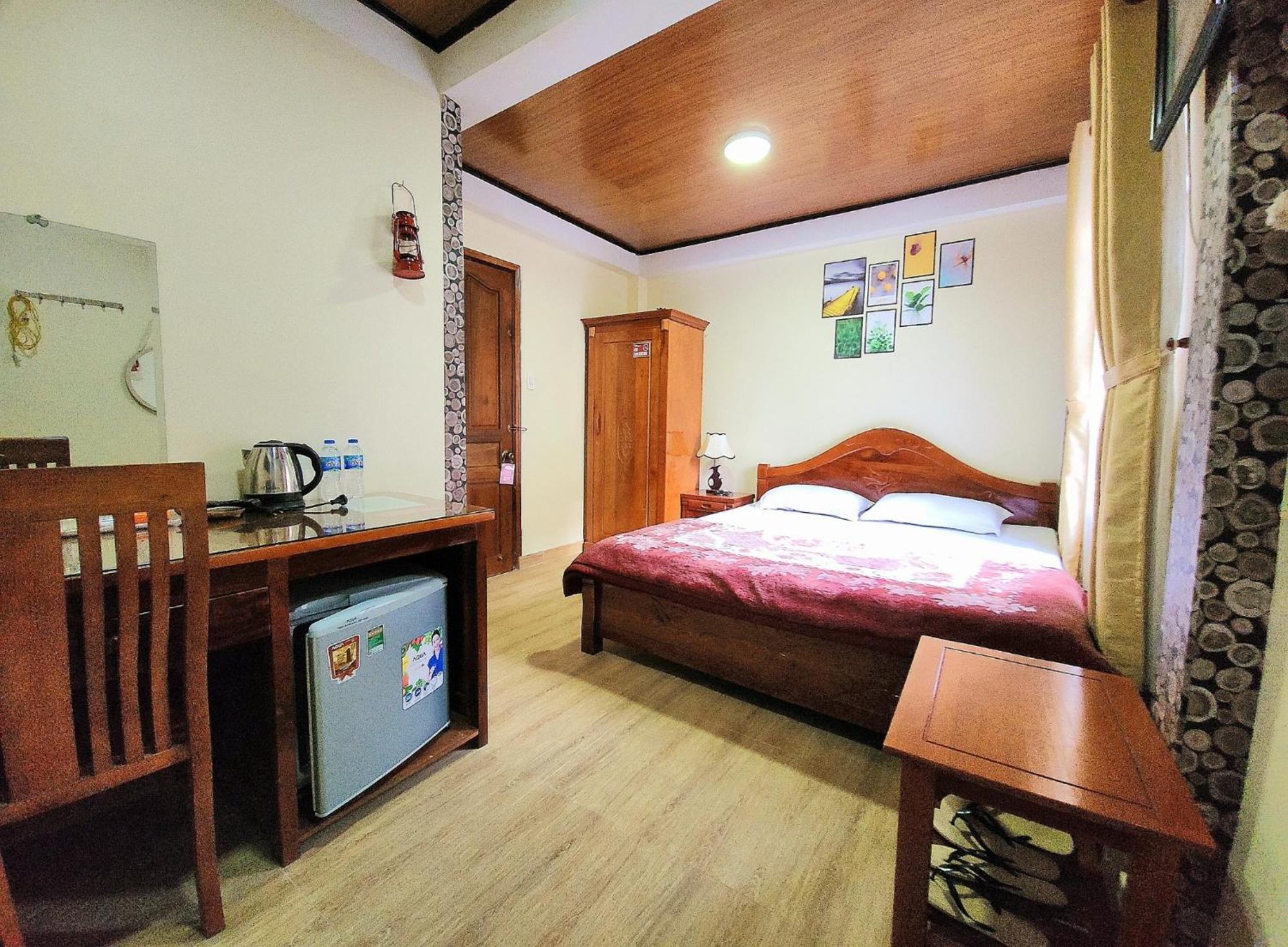 Binh Dao Hotel - Khach San Ngay Trung Tam Gia Re Далат Экстерьер фото
